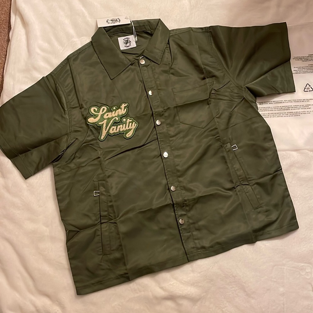Saint Vanity Nylon Short Sleeve Shirt. XL in Size, Green in Color.